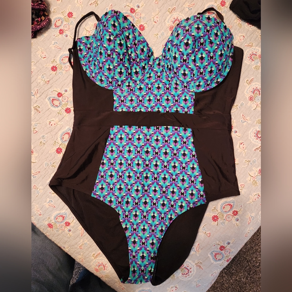 Old Navy Black Garment